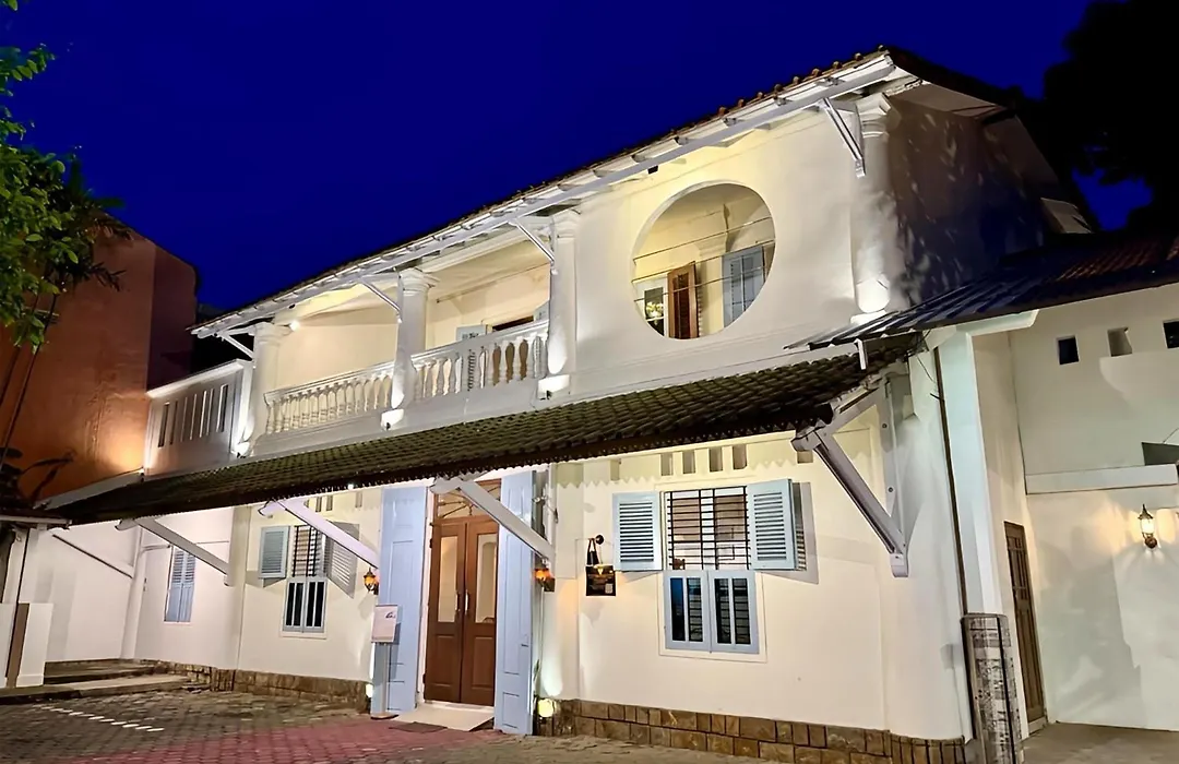 The Raden Patah Heritage Kota Lama Semarang-1